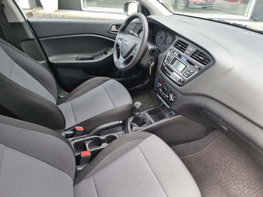 Hyundai i20