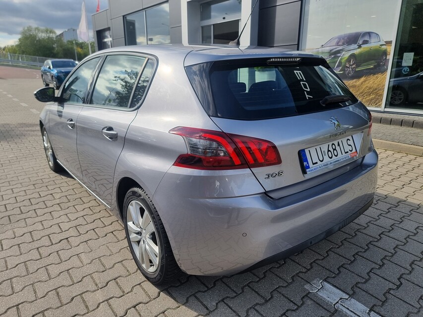 Peugeot 308