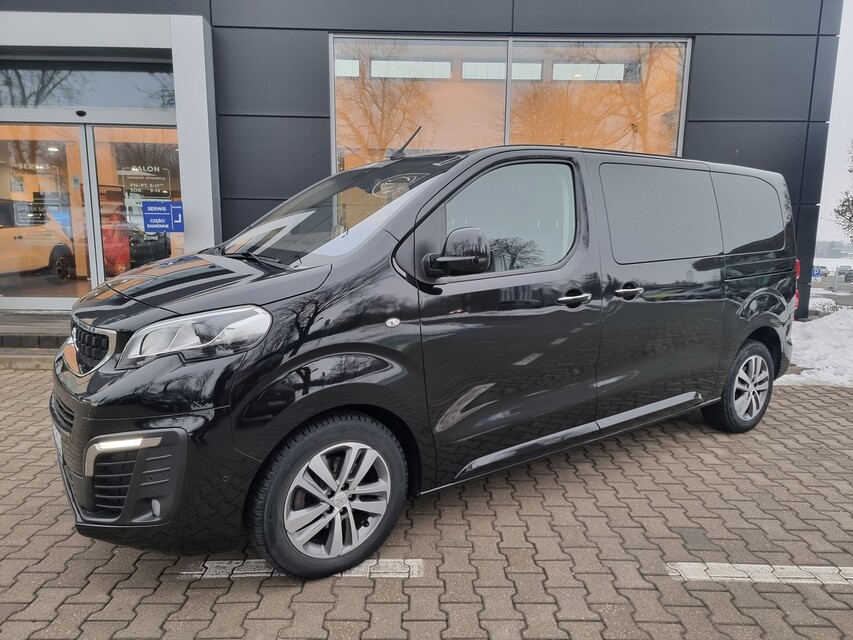 Peugeot Traveller
