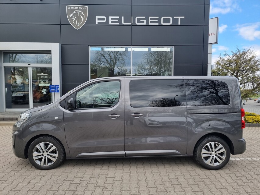 Peugeot Traveller