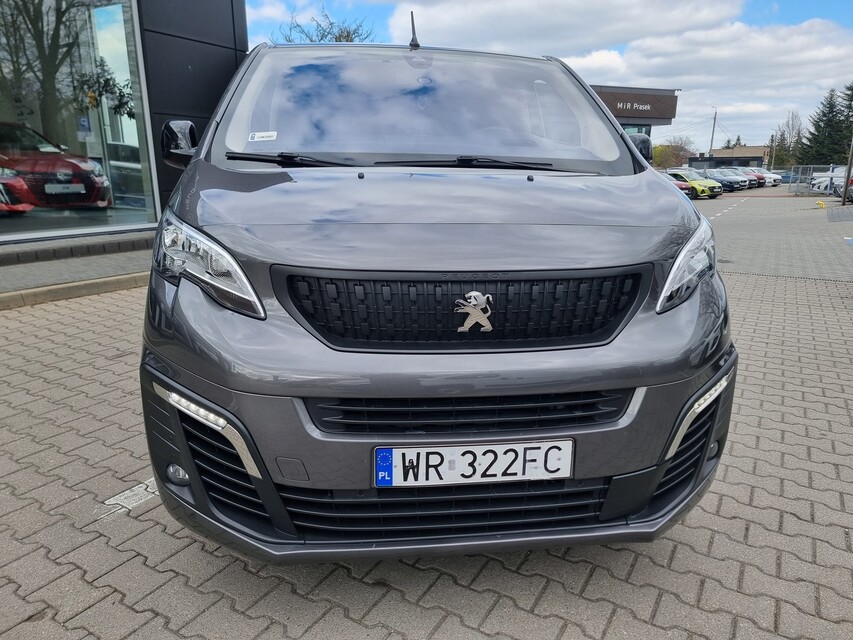 Peugeot Traveller