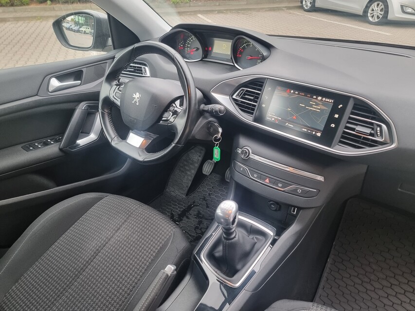 Peugeot 308