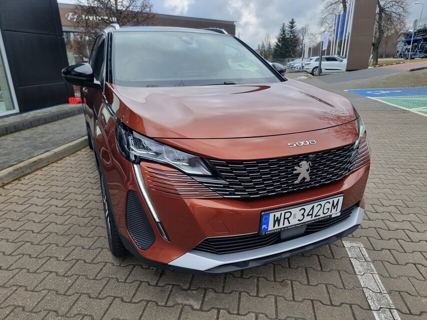 Peugeot 5008
