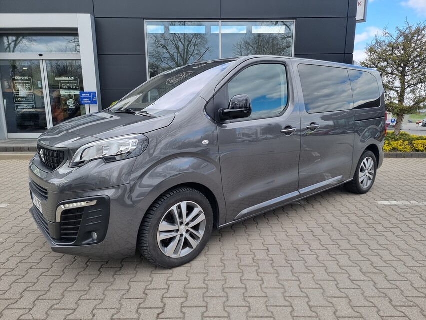 Peugeot Traveller