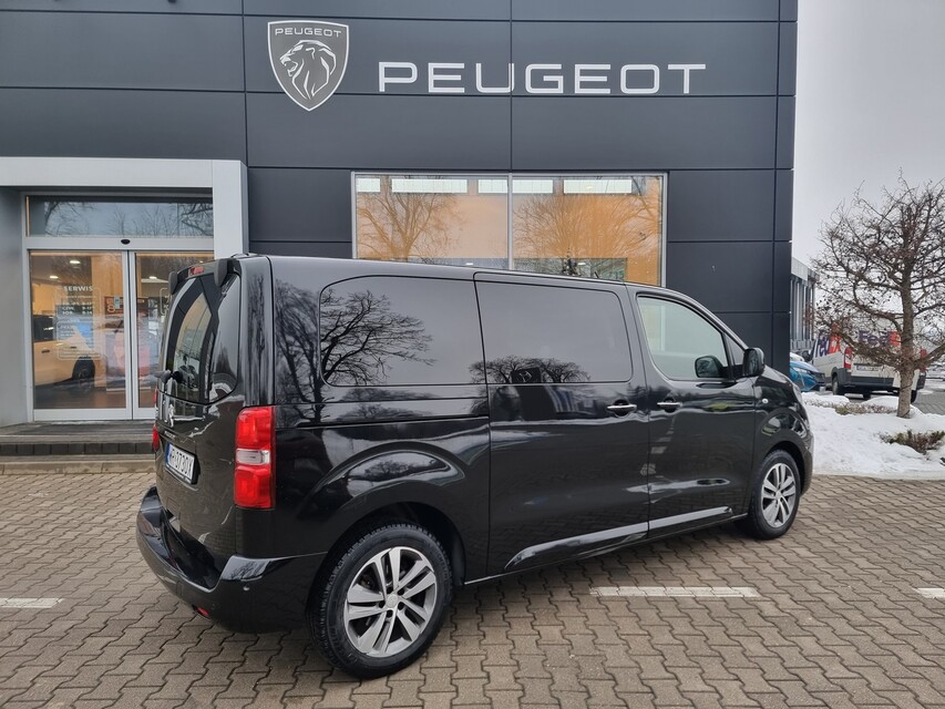 Peugeot Traveller