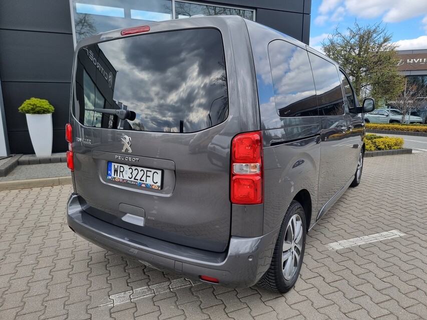 Peugeot Traveller