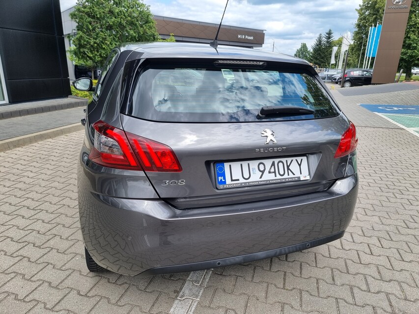 Peugeot 308